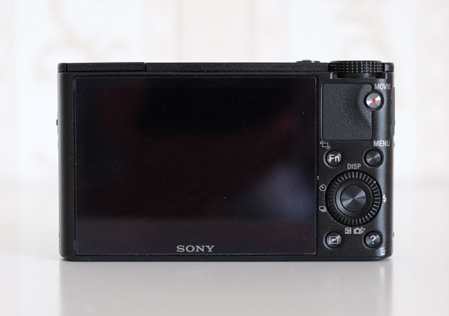 Foto Rückseite Sony RX 100